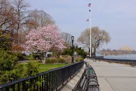 Carl Schurz Park IV