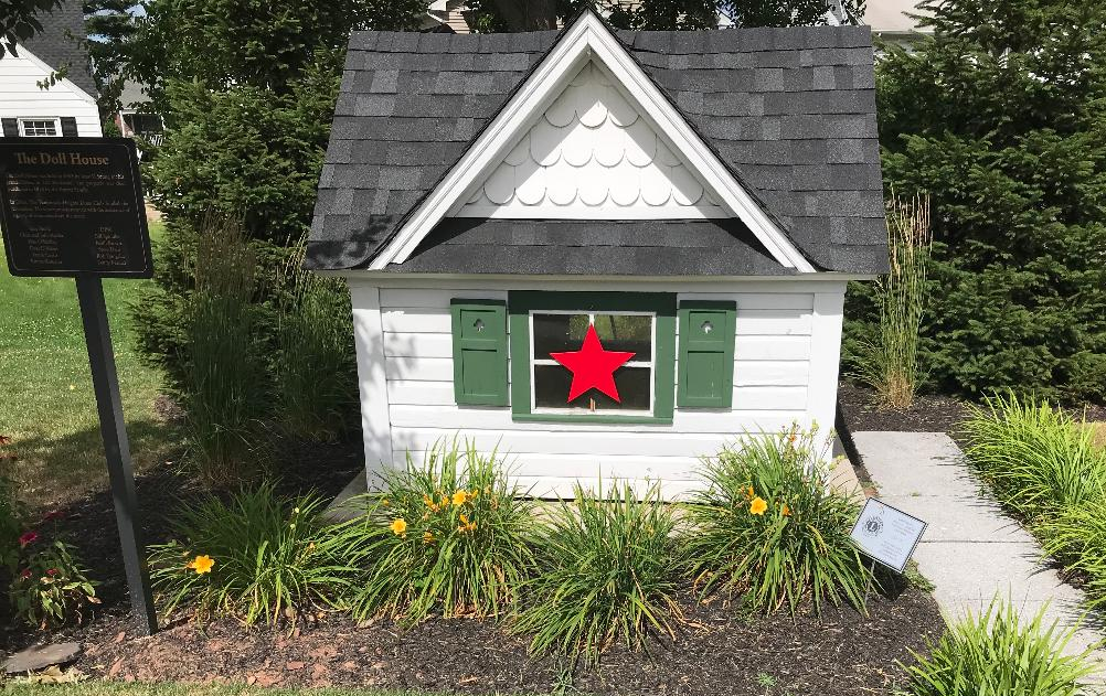 The Doll House at the Boulevard Circle                    Hasbrouck Heights, NJ&nbsp;07604