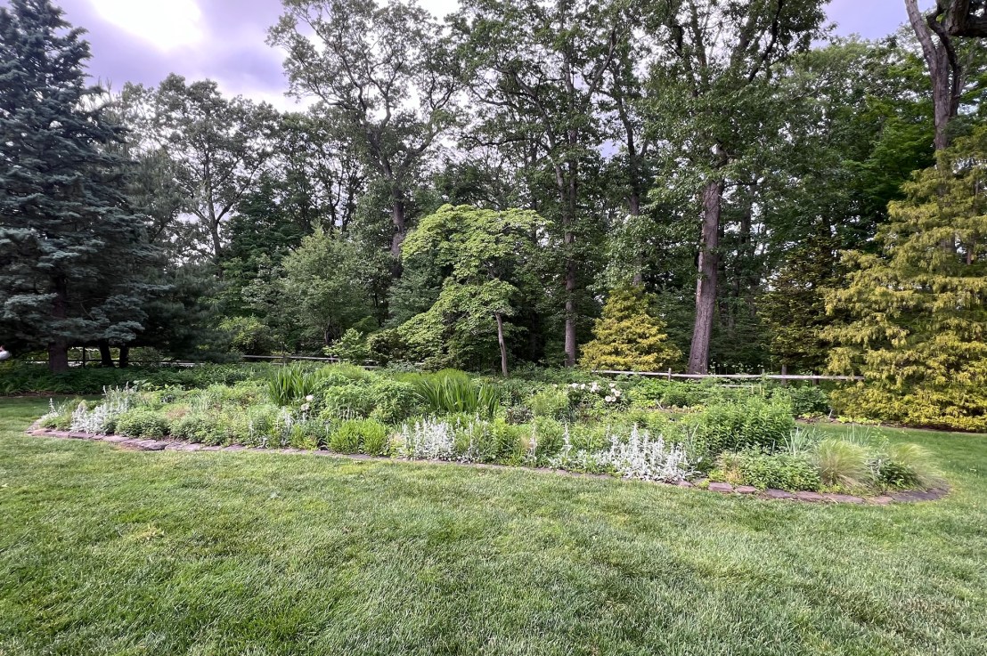 Union Cemetery (Van Blarcom Burial Ground) 151 Franklin Avenue                                            Wyckoff, NJ&nbsp;07481